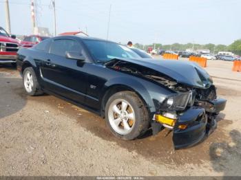  Salvage Ford Mustang