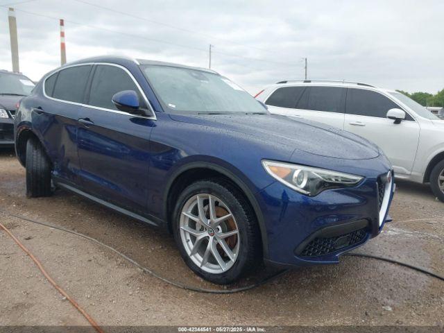  Salvage Alfa Romeo Stelvio
