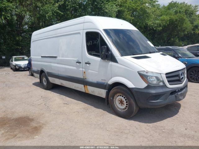  Salvage Mercedes-Benz Sprinter 2500