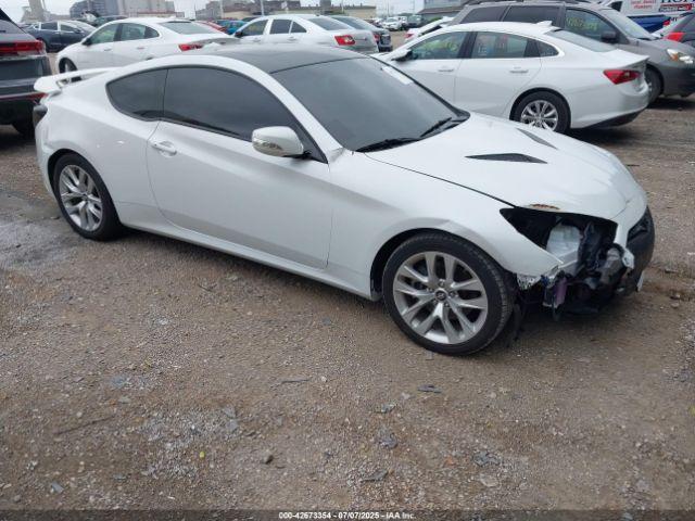  Salvage Hyundai Genesis