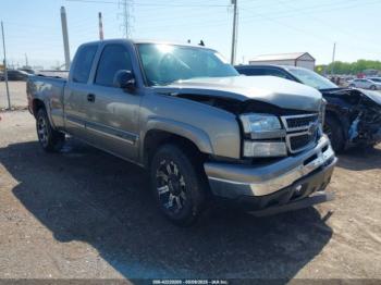  Salvage Chevrolet Silverado 1500