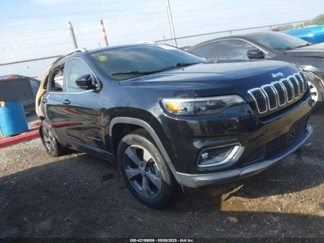  Salvage Jeep Cherokee