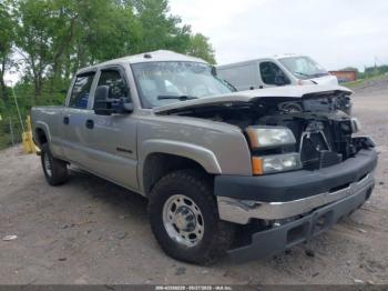  Salvage Chevrolet Silverado 2500