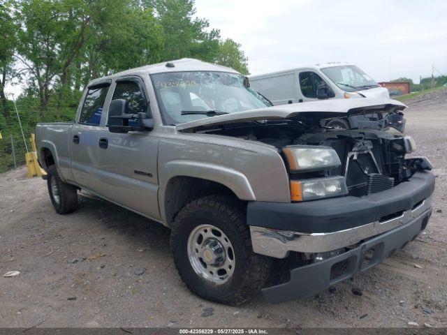  Salvage Chevrolet Silverado 2500