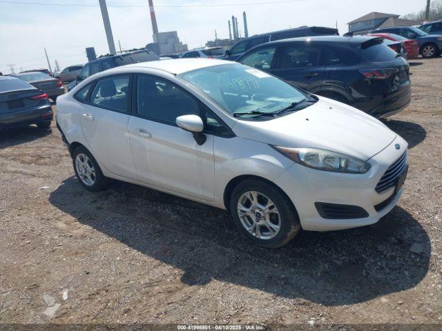  Salvage Ford Fiesta