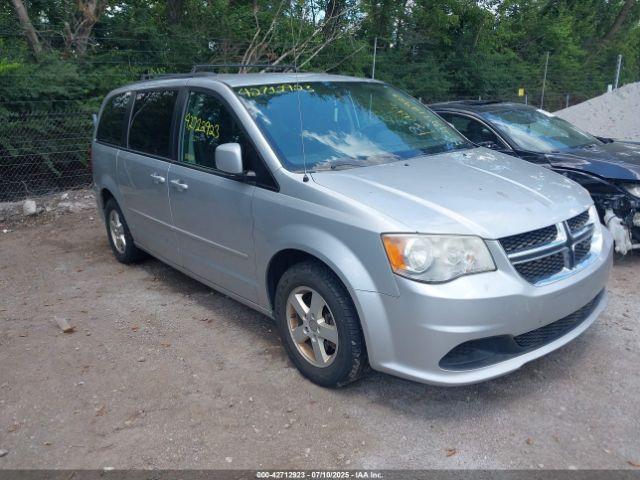  Salvage Dodge Grand Caravan