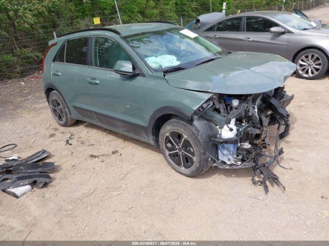  Salvage Kia Niro