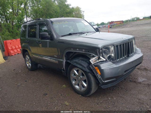  Salvage Jeep Liberty