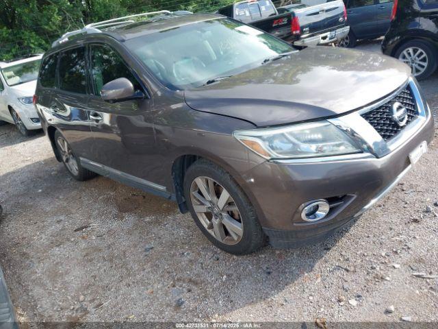  Salvage Nissan Pathfinder