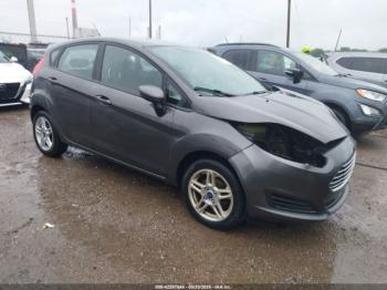  Salvage Ford Fiesta