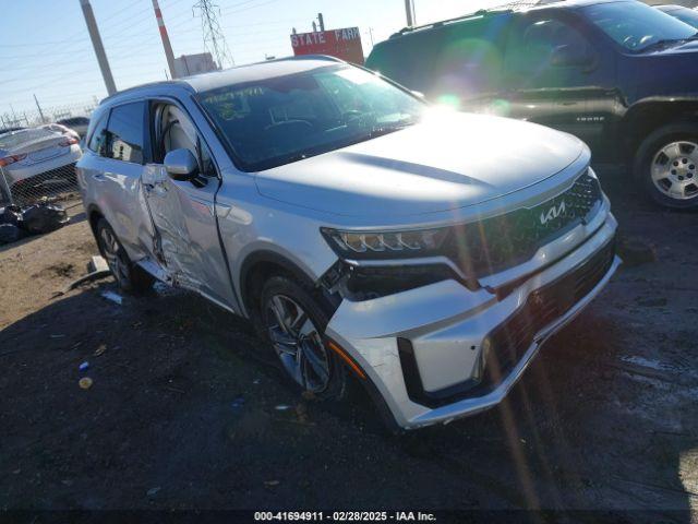 Salvage Kia Sorento