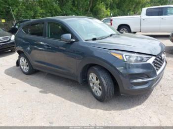  Salvage Hyundai TUCSON