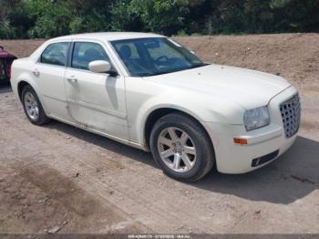 Salvage Chrysler 300