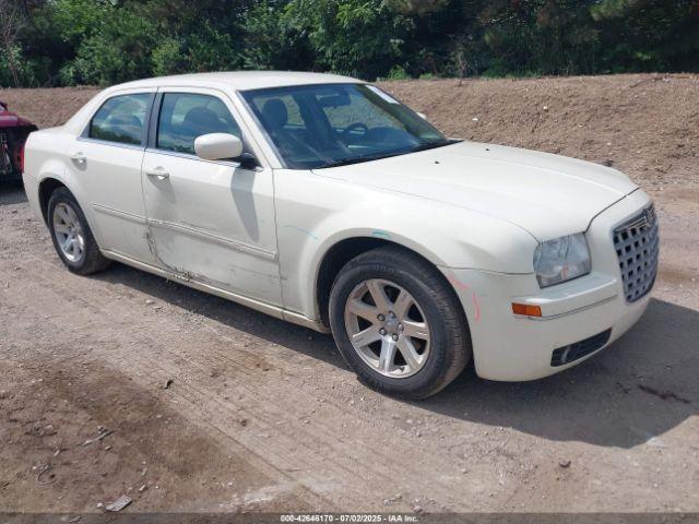  Salvage Chrysler 300