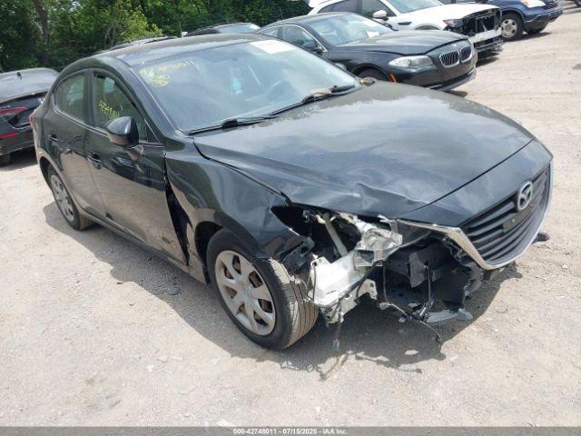  Salvage Mazda Mazda3