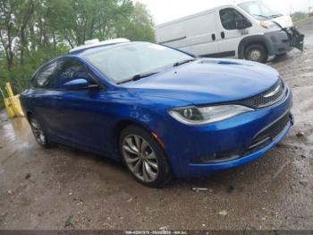  Salvage Chrysler 200