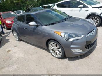  Salvage Hyundai VELOSTER