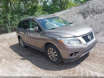  Salvage Nissan Pathfinder