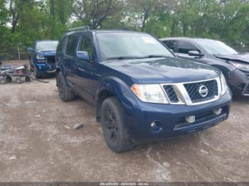  Salvage Nissan Pathfinder