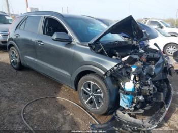  Salvage Kia Niro