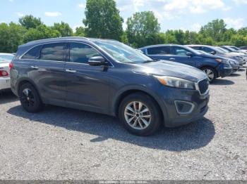  Salvage Kia Sorento