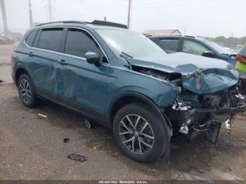  Salvage Volkswagen Tiguan