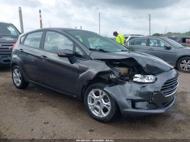  Salvage Ford Fiesta
