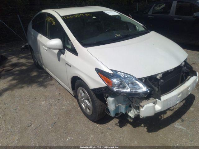  Salvage Toyota Prius