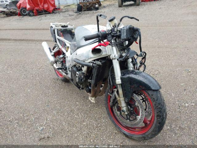  Salvage Suzuki Gsx-r750