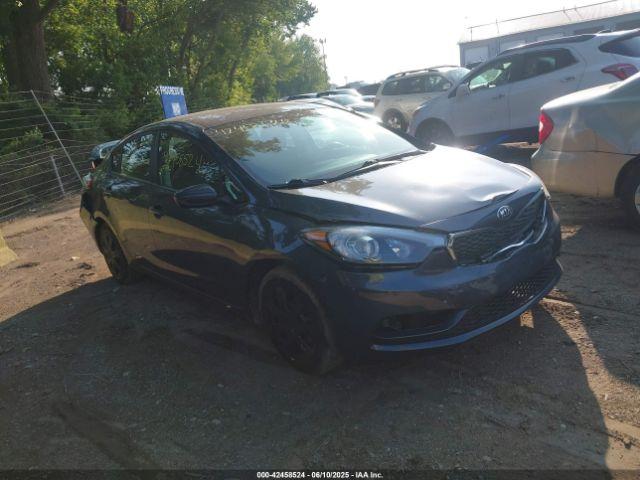  Salvage Kia Forte