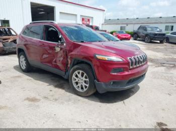  Salvage Jeep Cherokee