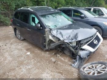  Salvage Nissan Pathfinder