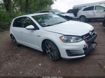  Salvage Volkswagen Golf