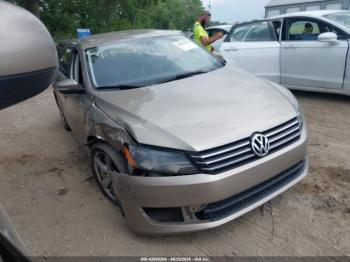  Salvage Volkswagen Passat