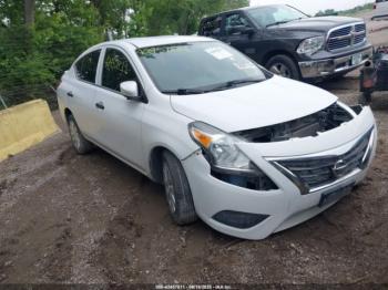  Salvage Nissan Versa