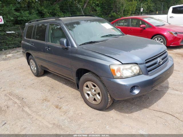  Salvage Toyota Highlander