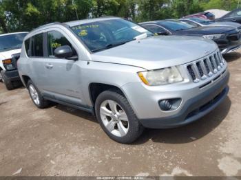  Salvage Jeep Compass