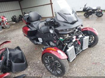  Salvage Can-Am Spyder Roadster