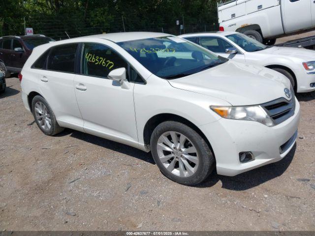  Salvage Toyota Venza