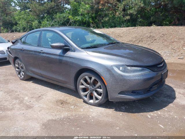  Salvage Chrysler 200