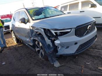  Salvage Volvo XC40