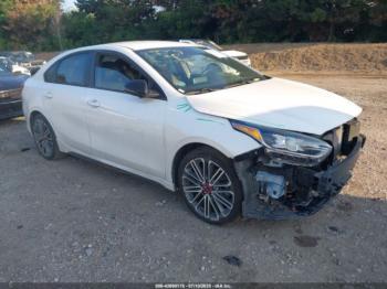  Salvage Kia Forte