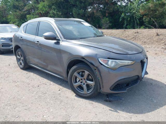  Salvage Alfa Romeo Stelvio