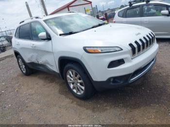  Salvage Jeep Cherokee