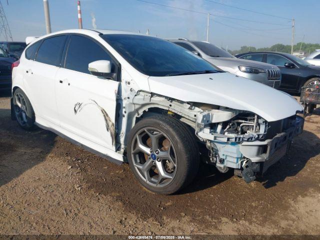  Salvage Ford Focus St