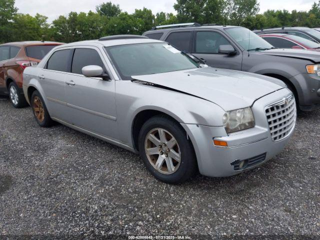  Salvage Chrysler 300