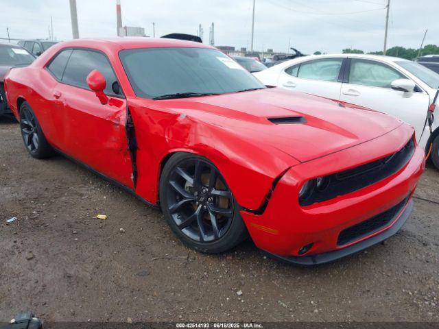  Salvage Dodge Challenger