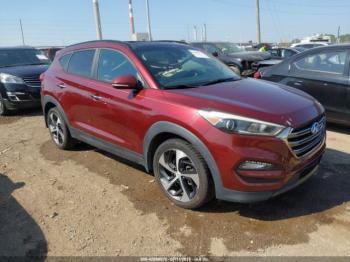  Salvage Hyundai TUCSON