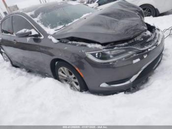  Salvage Chrysler 200