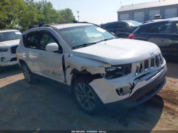  Salvage Jeep Compass